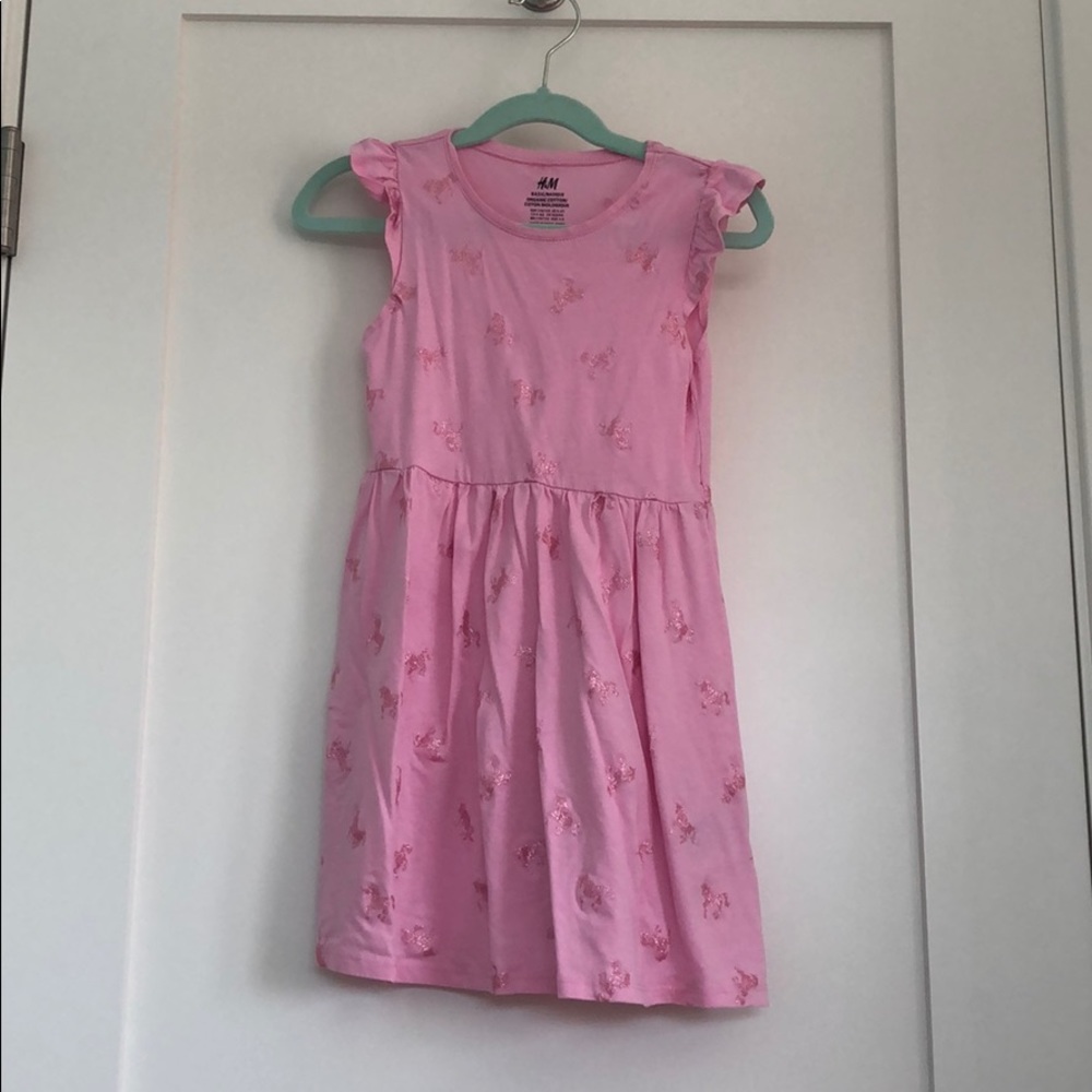 Organic pink dress with glitter unicorns